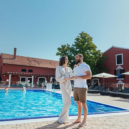 Hotel Villa Donat Свети свети Филип и Яков Екстериор снимка