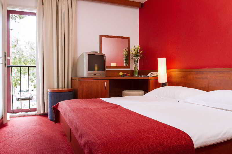 Hotel Villa Donat Свети свети Филип и Яков Екстериор снимка